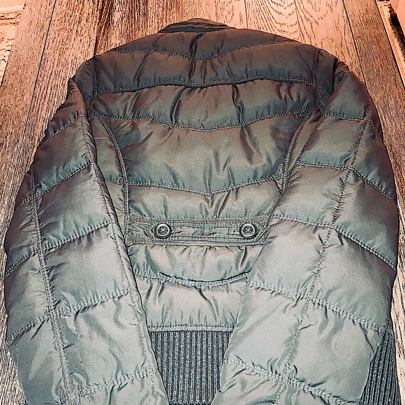 HOLLISTER Signature Down Winter Jacket; Waterfowl Feather fill; Faux fur lining - Picture 8 of 15